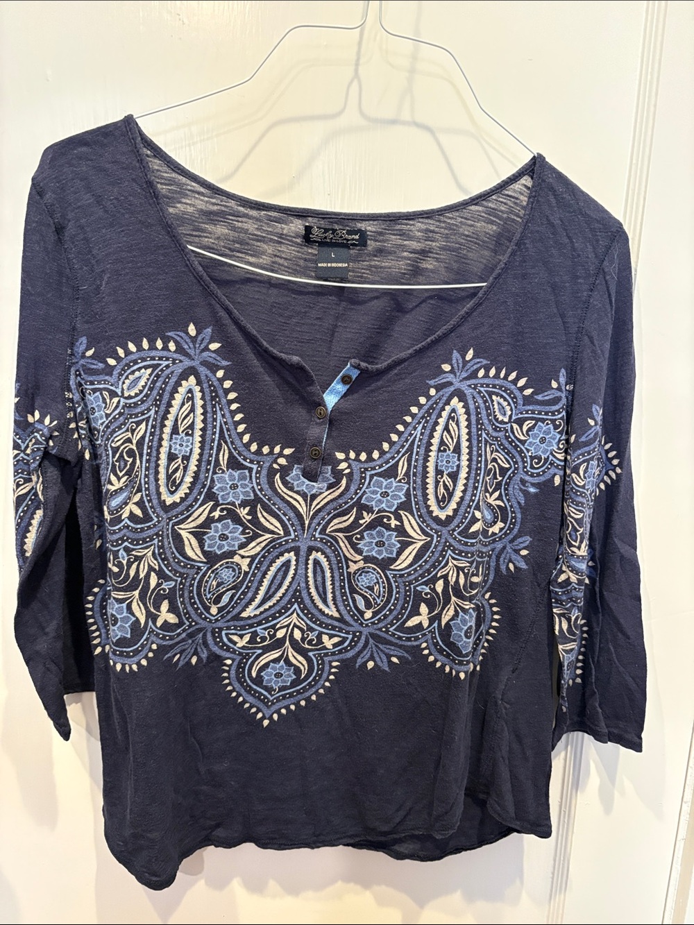Lucky Brand Navy and Light Blue Paisley Henley Long Sleeve Top BN507